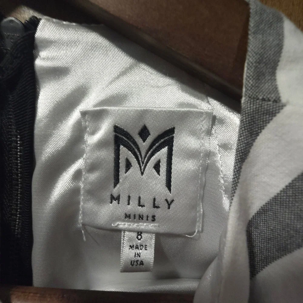 Milly Minis Girls Size 8 Grey White Chevron Stripe Sleeveless Shift Dress